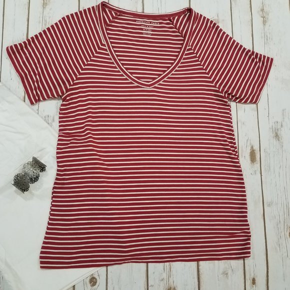 American Eagle Soft & Sexy Tee - Picture 2 of 8